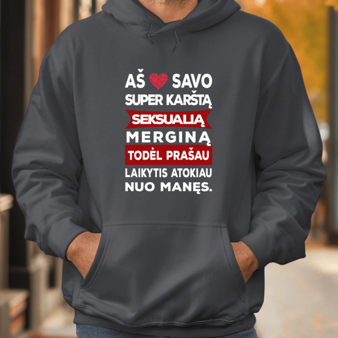 Unisex džemperis su spauda „Aš myliu savo merginą“ - Image 3