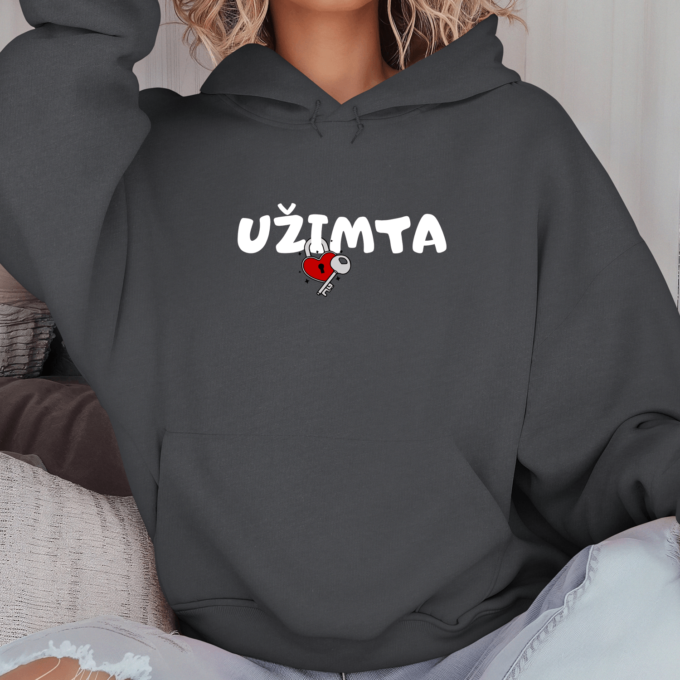 Unisex džemperis su spauda „Užimta“ - Image 2