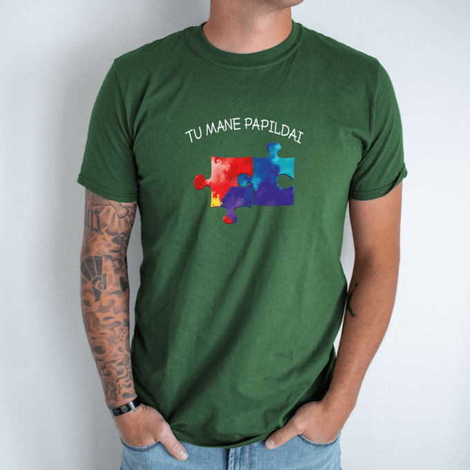 Unisex marškinėliai su spauda „Dėlionės dalys“ - Image 5