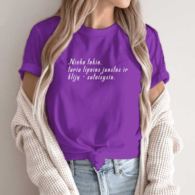 Unisex marškinėliai su spauda „Lipni juosta“ - Image 3