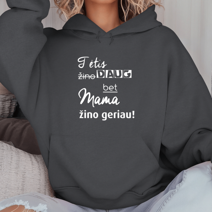 Unisex džemperis su spauda „Mama žino geriau“ - Image 2