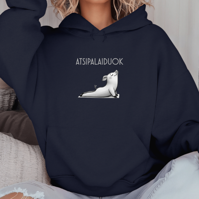 Unisex džemperis su spauda „Atsipalaiduojanti kiaulytė“ - Image 6