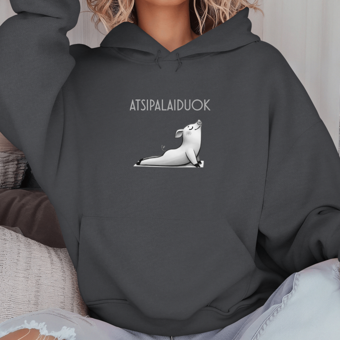 Unisex džemperis su spauda „Atsipalaiduojanti kiaulytė“ - Image 5