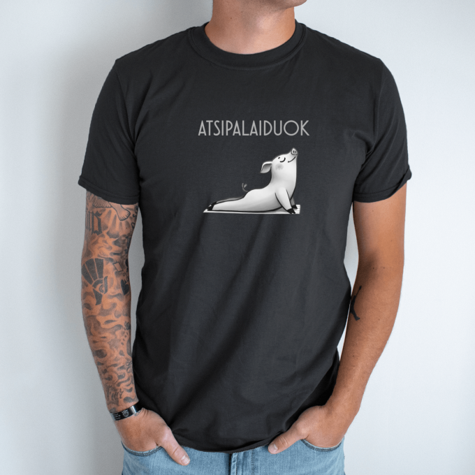 Unisex marškinėliai su spauda „Atsipalaiduojanti kiaulytė“ - Image 7