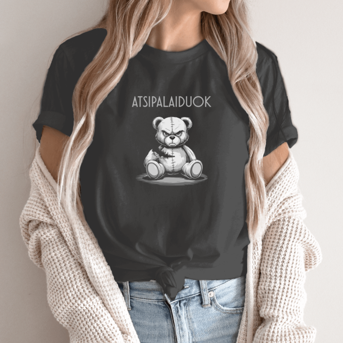 Unisex marškinėliai su spauda „Nepatenkintas meškis“ - Image 12