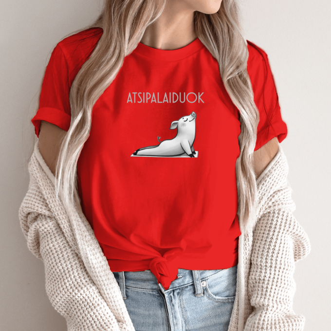 Unisex marškinėliai su spauda „Atsipalaiduojanti kiaulytė“ - Image 9