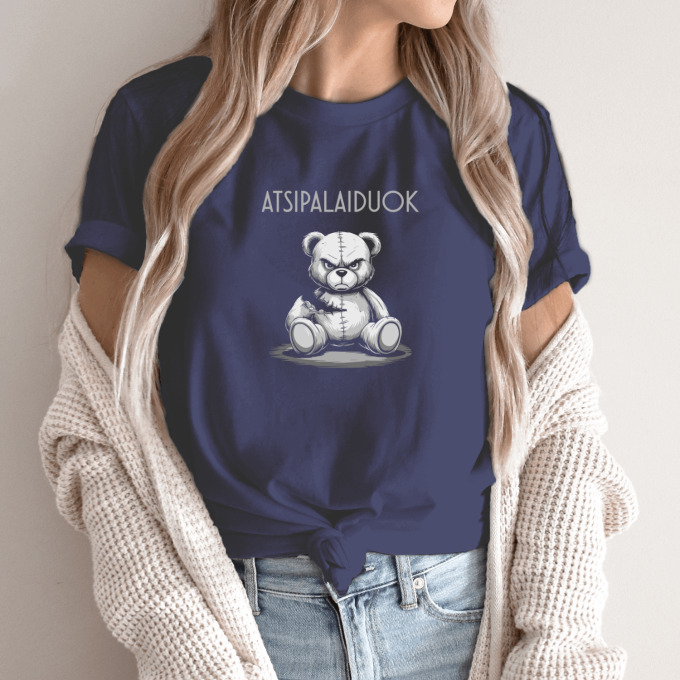 Unisex marškinėliai su spauda „Nepatenkintas meškis“ - Image 10