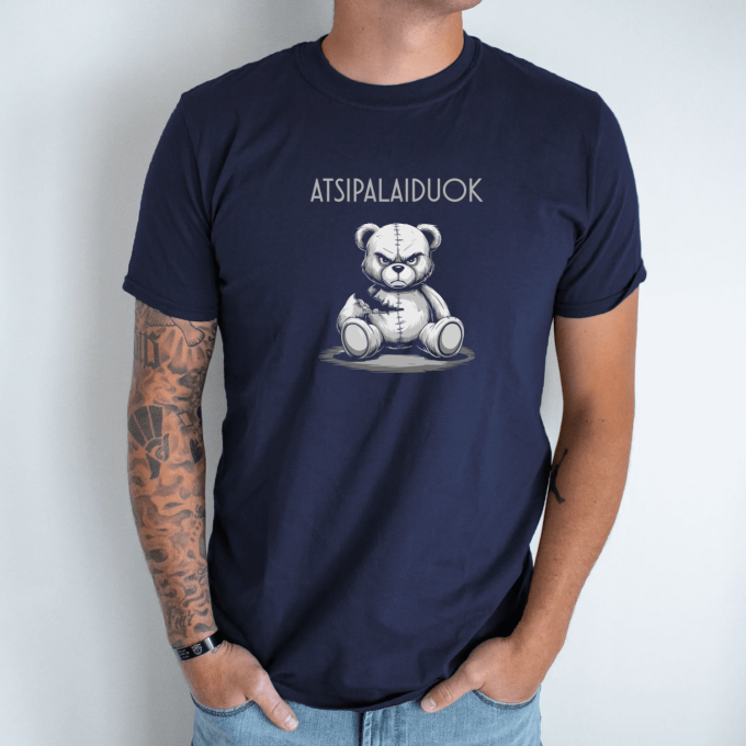 Unisex marškinėliai su spauda „Nepatenkintas meškis“ - Image 7