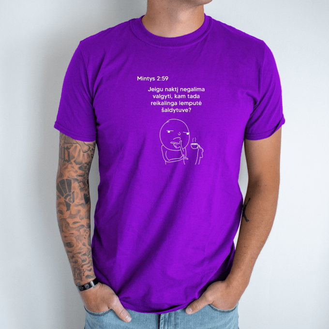 Unisex marškinėliai su spauda „Mintys apie lemputę šaldytuve“ - Image 7