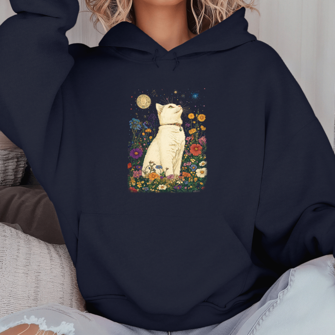 Unisex džemperis su spauda „Katė tarp gėlių“ - Image 5
