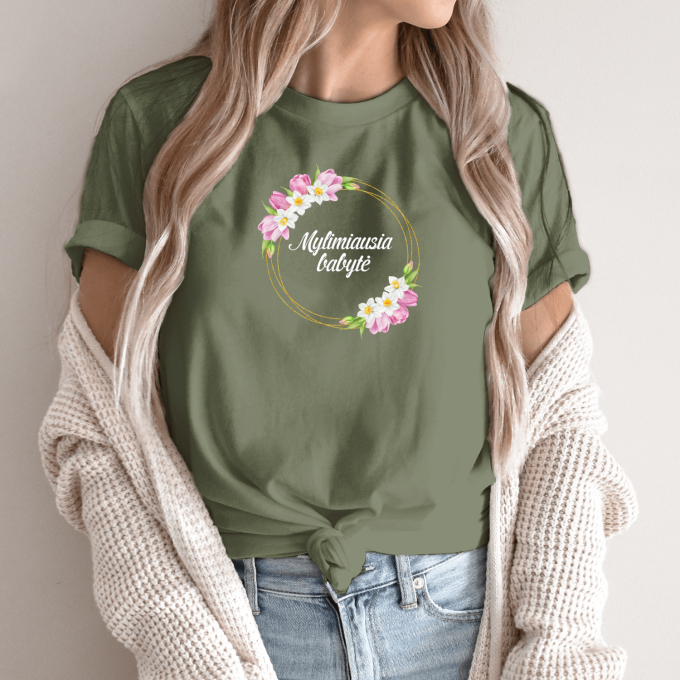 Unisex marškinėliai su spauda „Mylimiausia babytė“ - Image 3