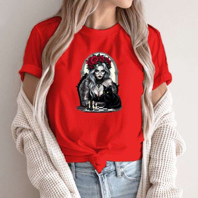 Unisex marškinėliai su spauda „Mistinė valdovė su kate“ - Image 3
