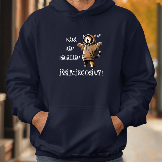 Unisex džemperis su spauda „Kada jau pagaliau išsimiegosiu?“ - Image 3