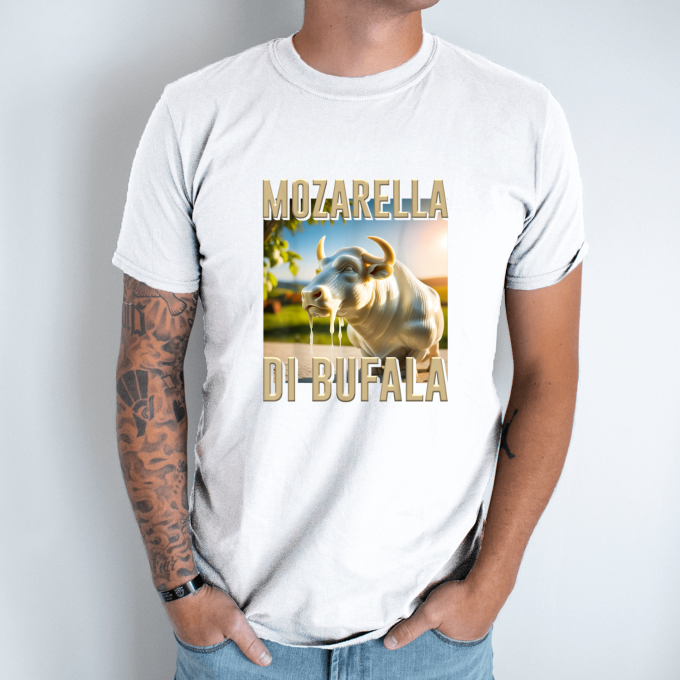 Unisex marškinėliai su spauda „Mozarella Di Bufala“ - Image 2