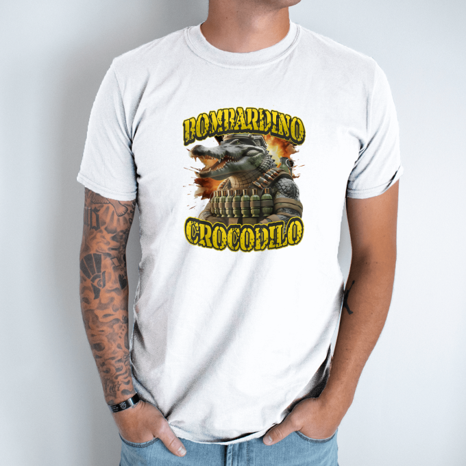 Unisex marškinėliai su spauda „Bombardino Crocodilo Granatų komandosas“ - Image 2