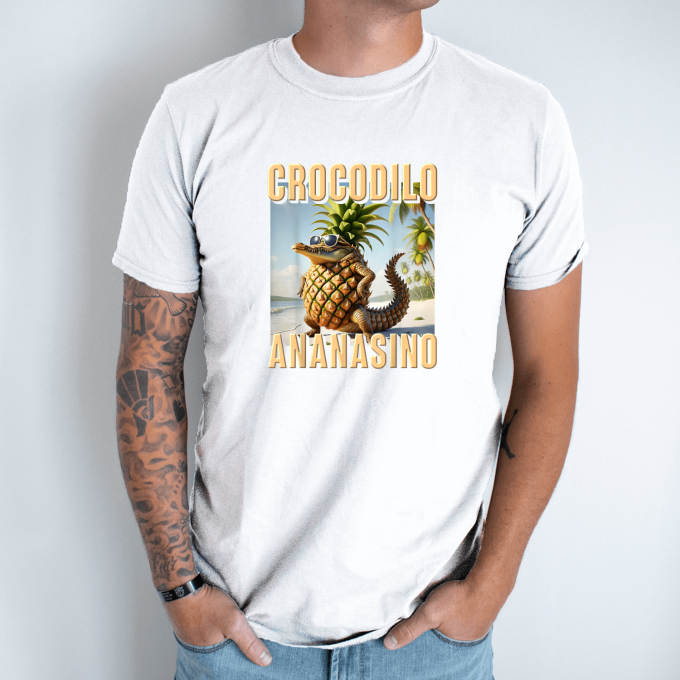 Unisex marškinėliai su spauda „Crocodilo Ananasino“ - Image 2