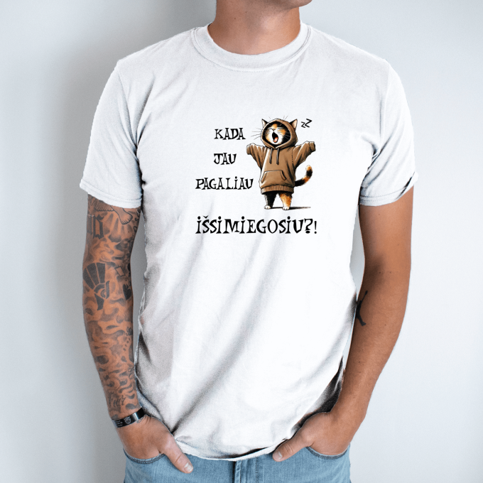 Unisex marškinėliai su spauda „Kada jau pagaliau išsimiegosiu?“