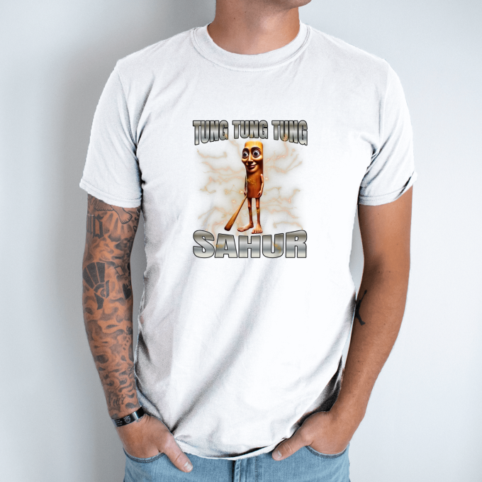 Unisex marškinėliai su spauda „Tung Tung Tung Sahur žaibo karys“ - Image 2