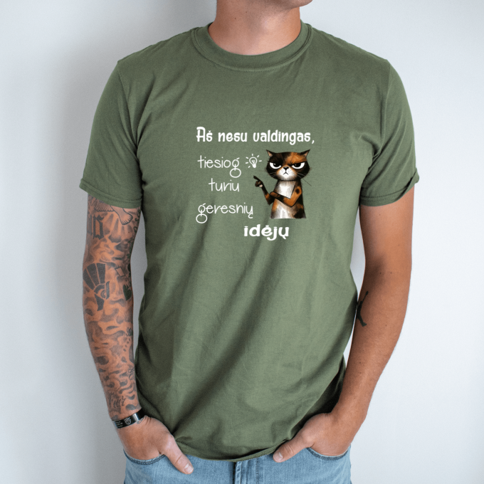 Unisex marškinėliai su spauda „Aš nesu valdingas“ - Image 2