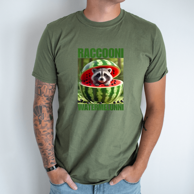 Unisex marškinėliai su spauda „Raccooni Watermelunni“ - Image 2