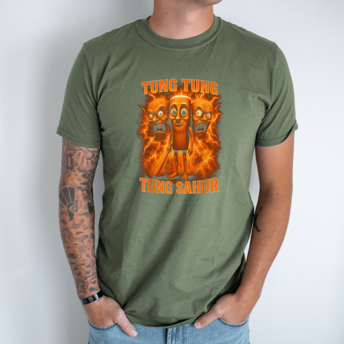 Unisex marškinėliai su spauda „Tung Tung Tung Sahur Pykčio sprogimas“ - Image 3