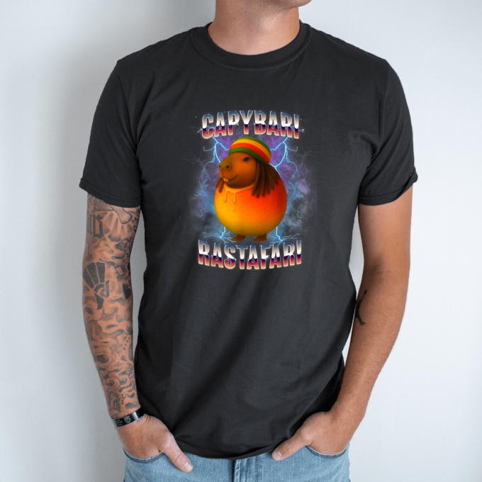 Unisex marškinėliai su spauda „Capybari Rastafari“ - Image 8