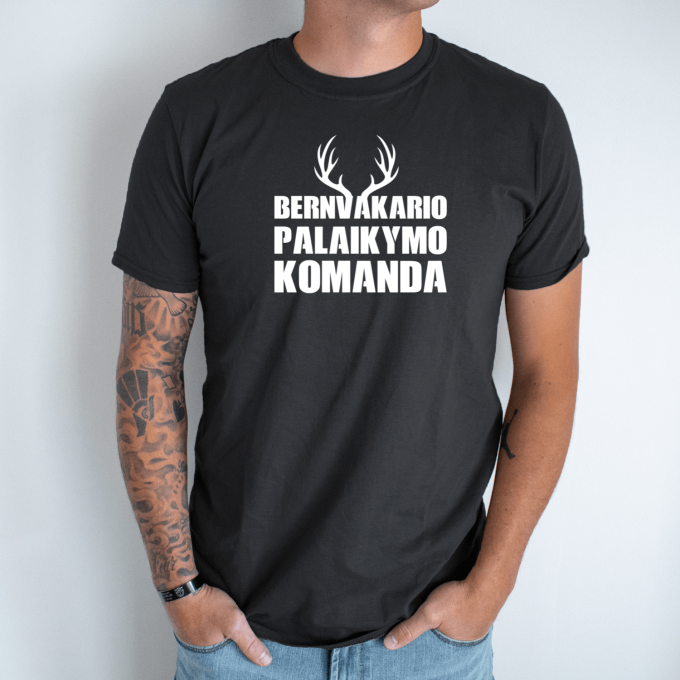 Unisex marškinėliai su spauda „Laisvės palyda“