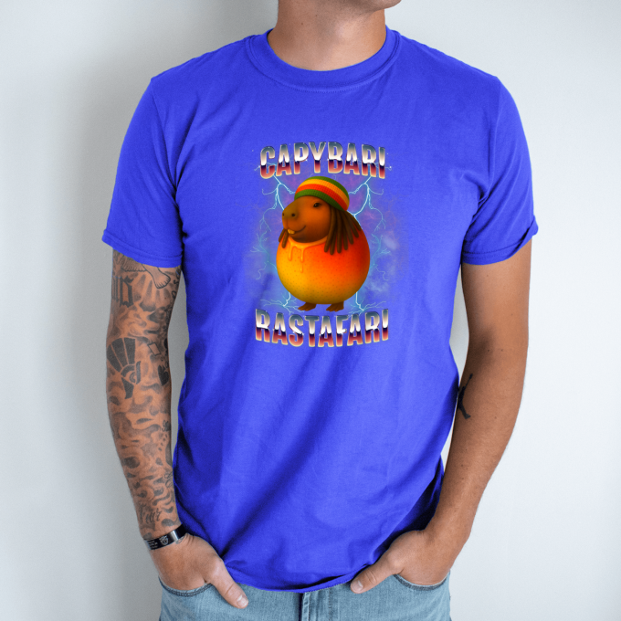 Unisex marškinėliai su spauda „Capybari Rastafari“ - Image 7