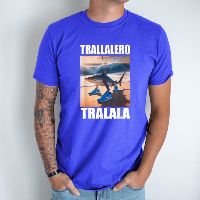 Unisex marškinėliai su spauda „Tralalero Tralala papludimys“ - Image 3