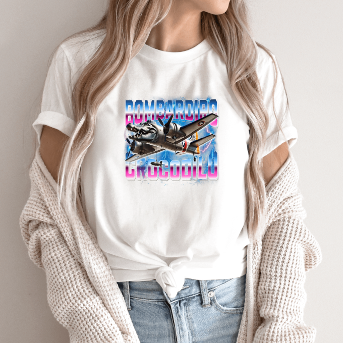 Unisex marškinėliai su spauda „Bombardiro-Crocodilo Neoninis smūgis“ - Image 9
