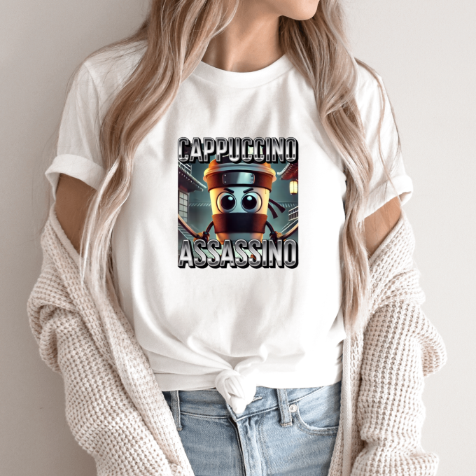 Unisex marškinėliai su spauda „Cappuccino Assassino Coffee“ - Image 9