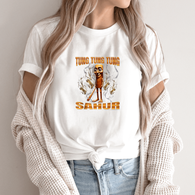 Unisex marškinėliai su spauda „Tung Tung Tung Sahur Auksinis sargas“ - Image 8