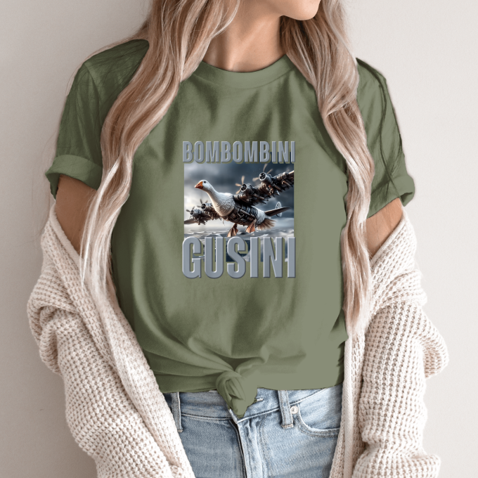 Unisex marškinėliai su spauda „Bombombini Gusini“ - Image 10