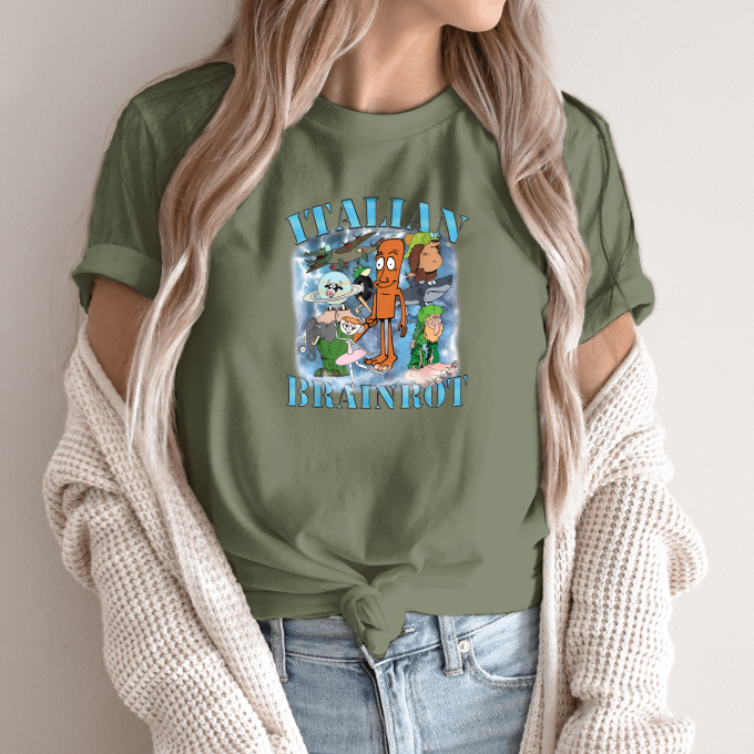 Unisex marškinėliai su spauda „Italian Brainrot Animacinė Vizija“ - Image 10