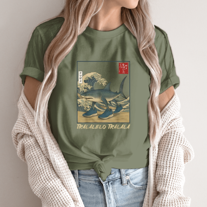 Unisex marškinėliai su spauda „Tralalelo Tralala Japonija“ - Image 10