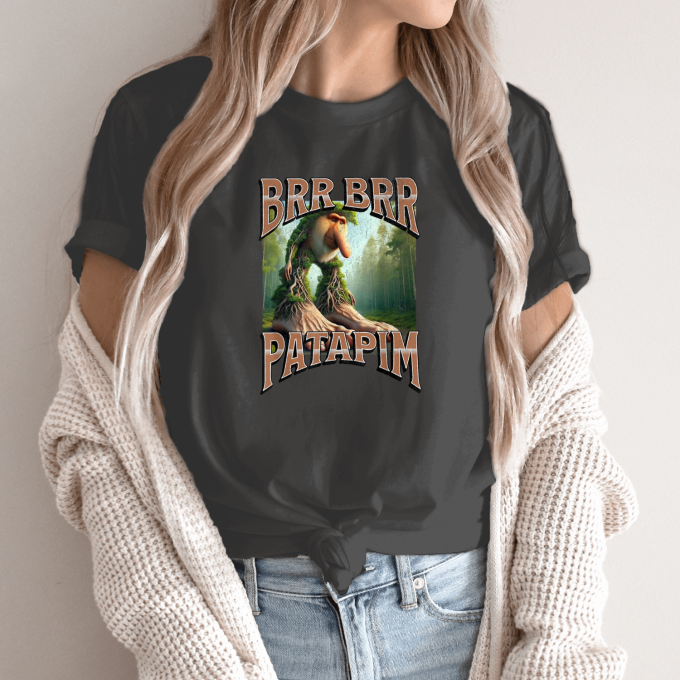 Unisex marškinėliai su spauda „Brr Brr Patapim Vėjo šnabždesys“ - Image 14