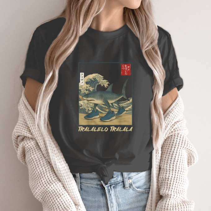 Unisex marškinėliai su spauda „Tralalelo Tralala Japonija“ - Image 14