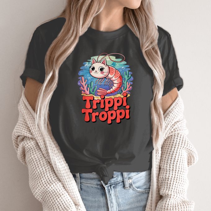 Unisex marškinėliai su spauda „Trippi Troppi krabukė“ - Image 14