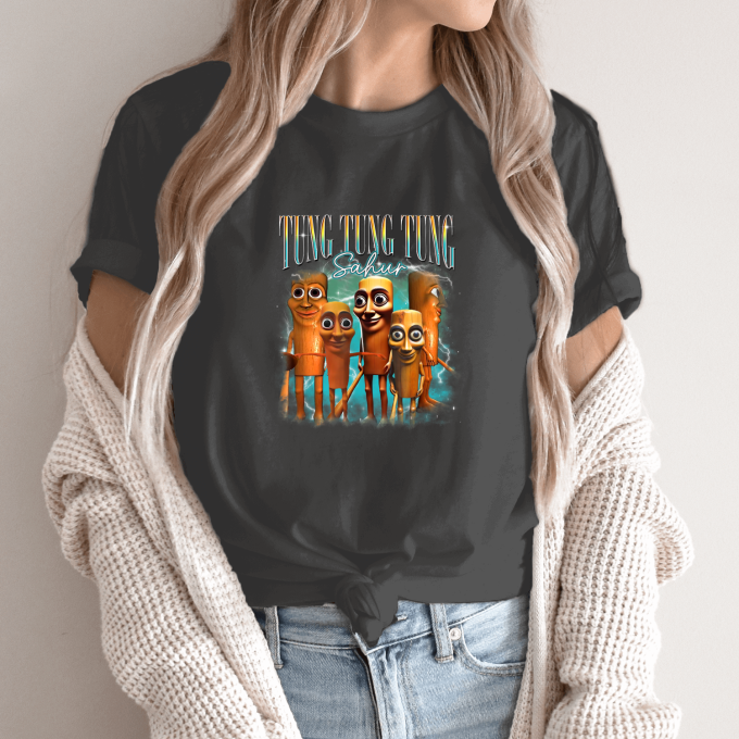Unisex marškinėliai su spauda „Tung Tung Tung Sahur Brigada“ - Image 14