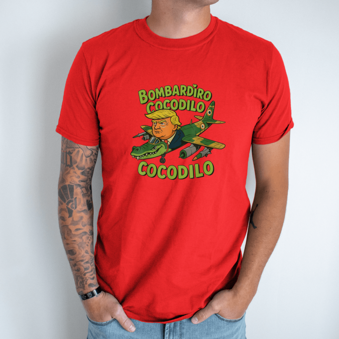 Unisex marškinėliai su spauda „Bombardino cocodilo“ - Image 7