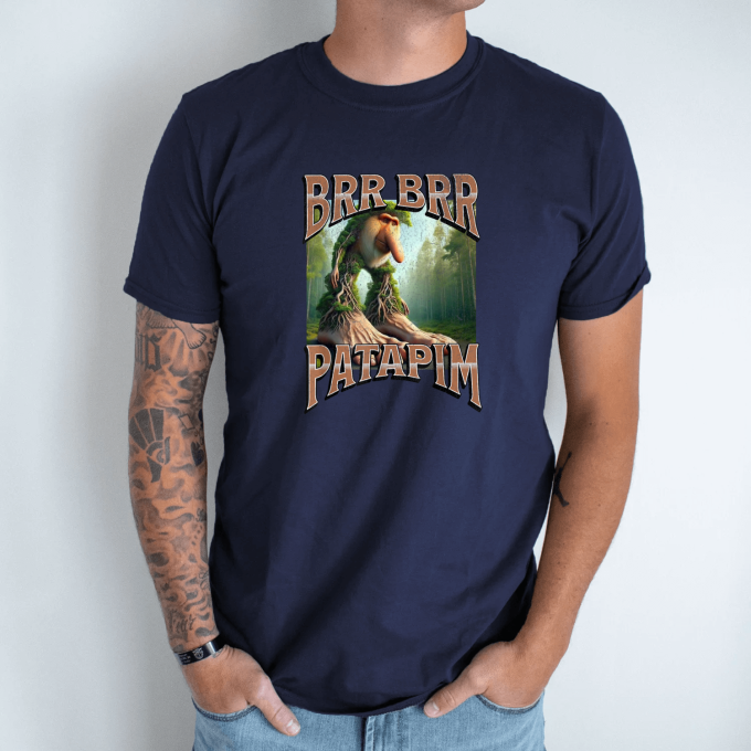 Unisex marškinėliai su spauda „Brr Brr Patapim Vėjo šnabždesys“