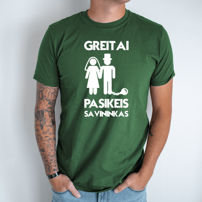 Unisex marškinėliai su spauda „Greitai pasikeis savininkas“ - Image 5