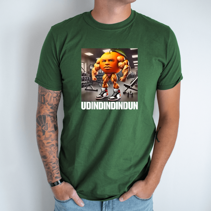 Unisex marškinėliai su spauda „Udindindindun“ - Image 4