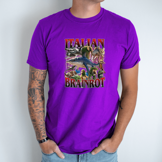 Unisex marškinėliai su spauda „Italian Brainrot Raudonasis chaosas“ - Image 3