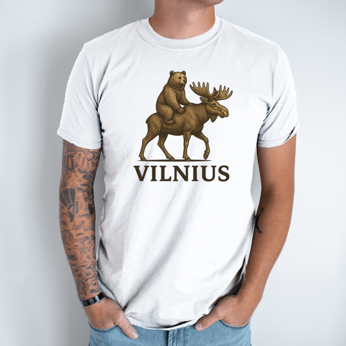 Unisex marškinėliai su spauda „Meška Vilniuje“