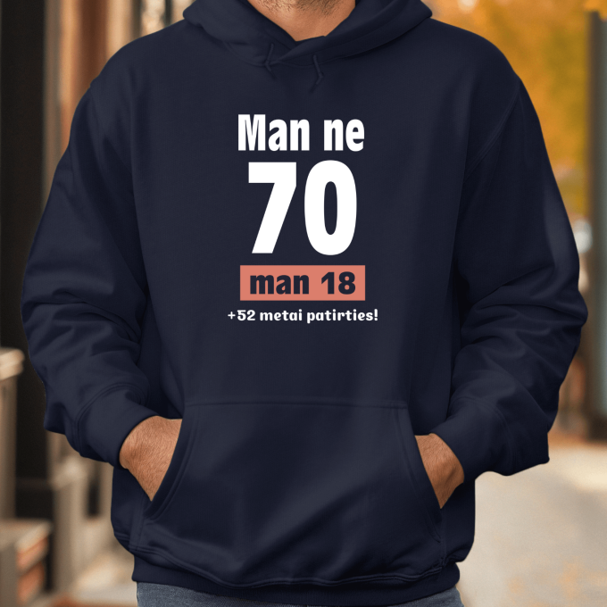 Unisex džemperis su spauda „Man ne 70“ - Image 3