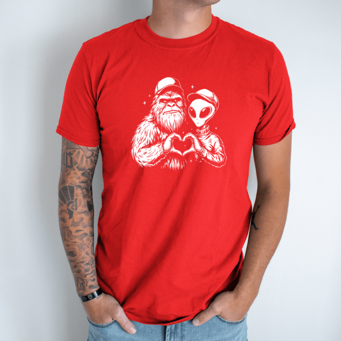 Unisex marškinėliai su spauda „Marsietis ir Bigfutas kartu“ - Image 7