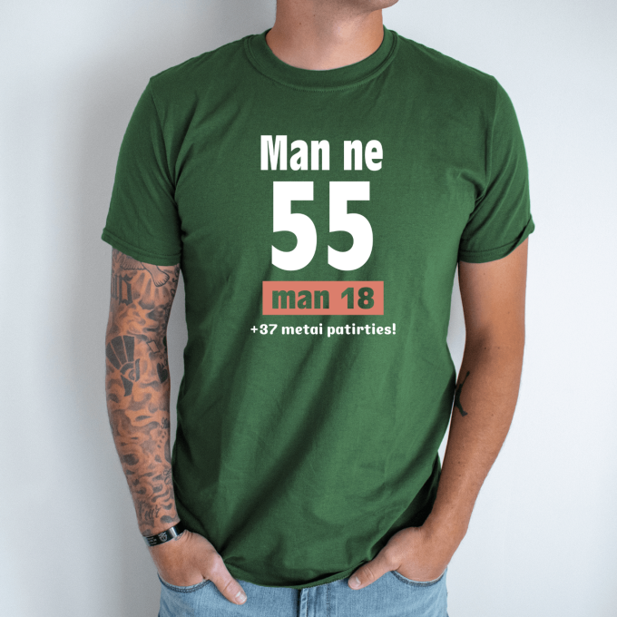 Unisex marškinėliai su spauda „Man ne 55“ - Image 6