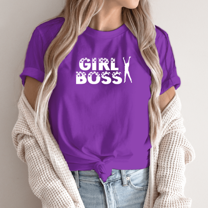 Unisex marškinėliai su spauda „Heart Boss girl“ - Image 5