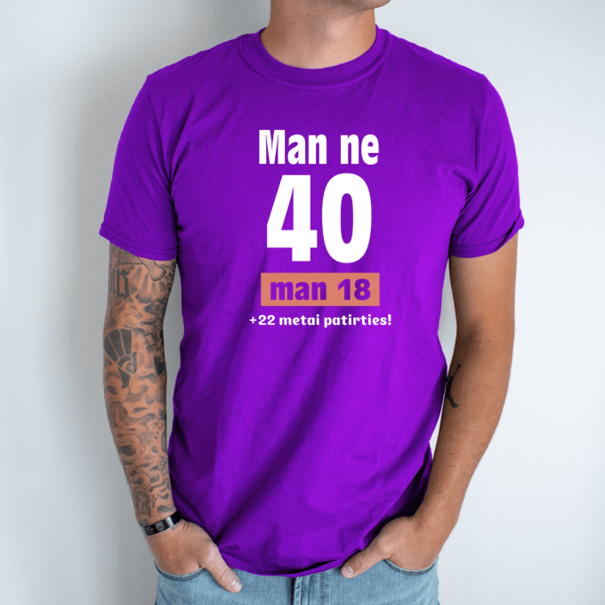 Unisex marškinėliai su spauda „Man ne 40“ - Image 4